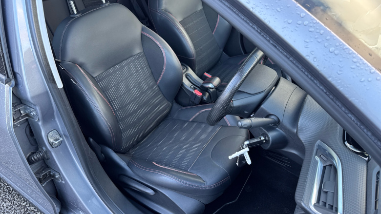 Peugeot 2008 1.5 BlueHDi 120 GT Line 5dr EAT6 Diesel Estate